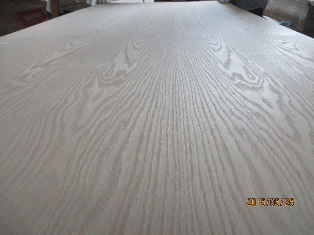 Quality American red oak  veneered plywood for sale