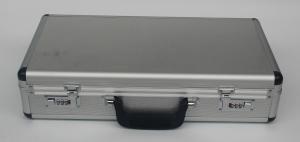 Quality Easy Carrying Custom Gun Cases , Aluminum Rifle Case For Protect Guns for sale