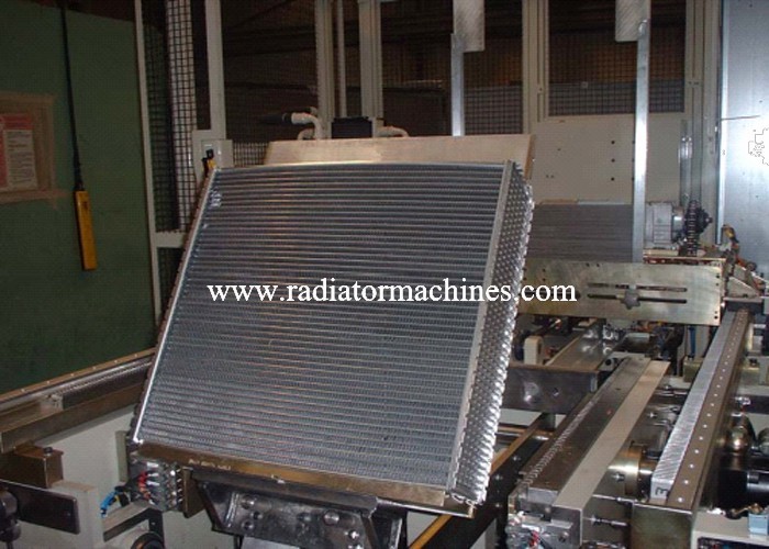 Quality Servo Type Multirow Radiator Core Builder Machine for Heavy Truck Radiators for sale