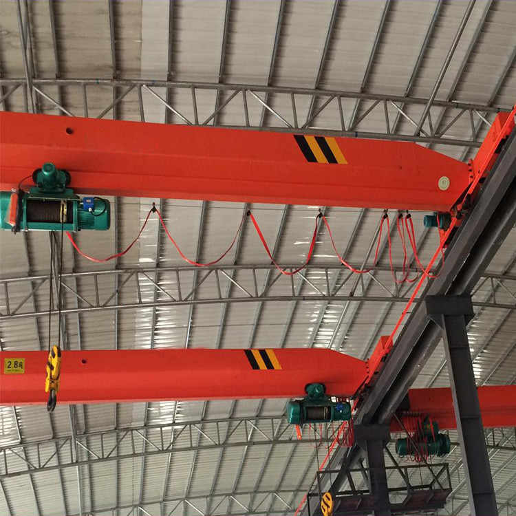 Quality Span 31.5m Overhead Travelling Crane Single Girder 5 Ton With Track for sale