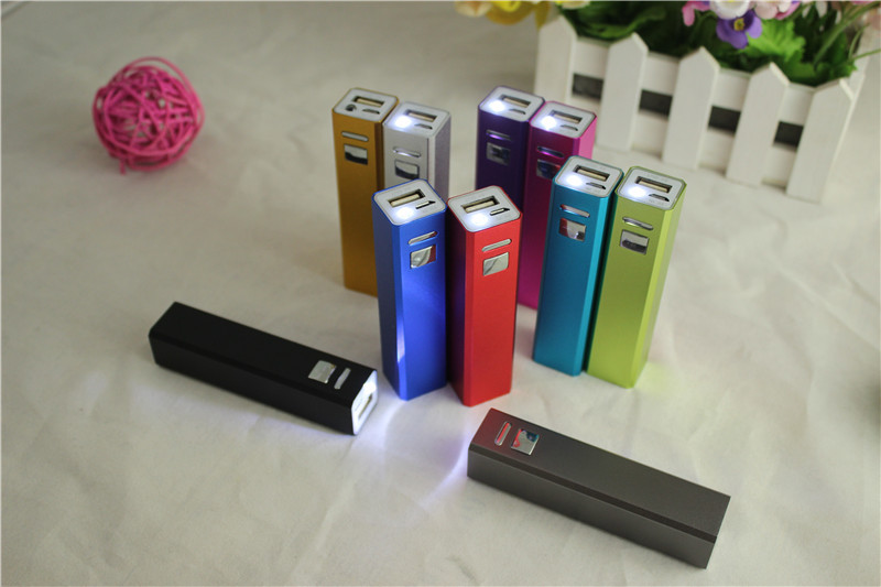 Quality LED torch metal power bank 2000mah free engraved logo best promotional gifts for sale