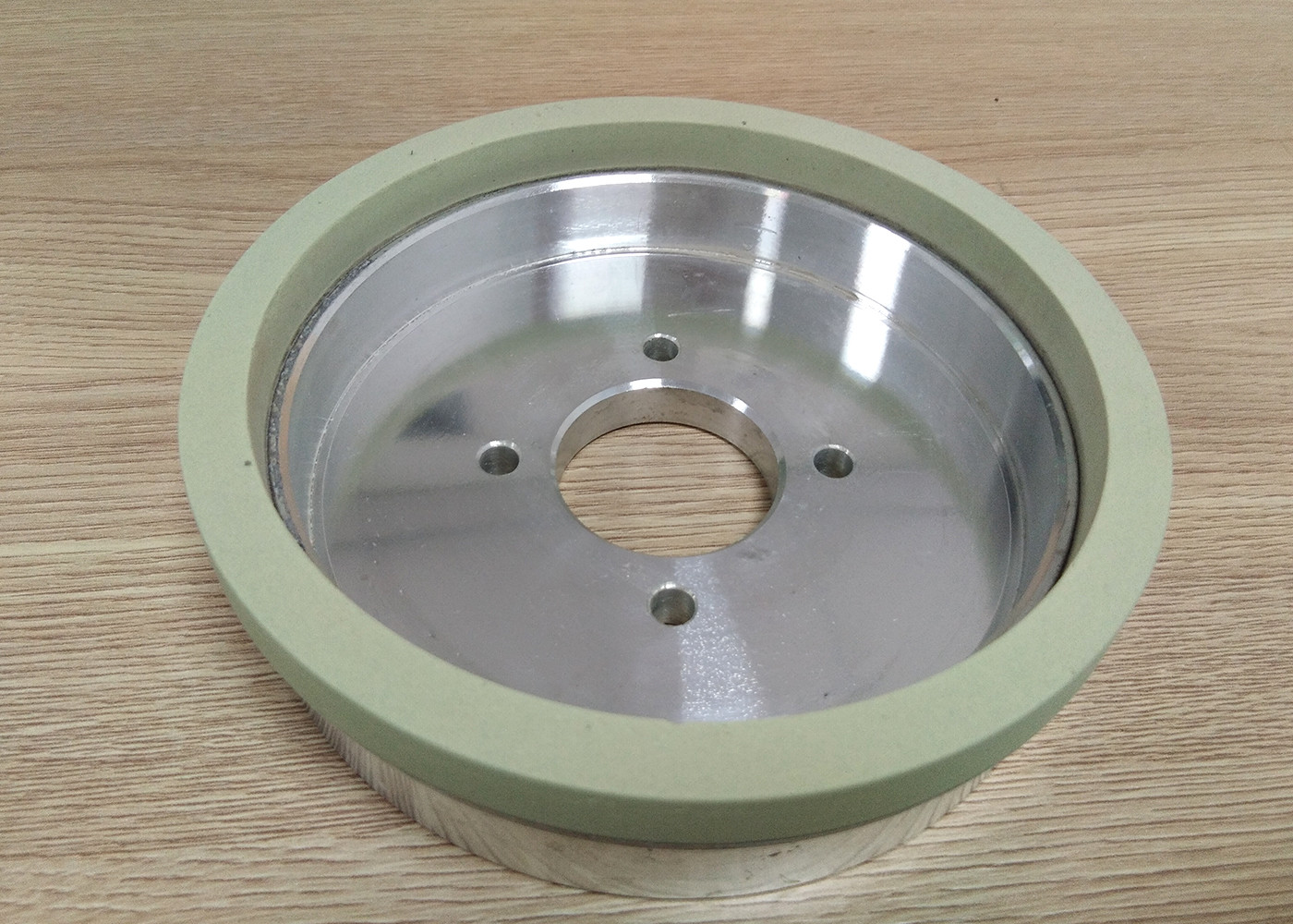 Quality Hole 31.5mm Vitrified Diamond Wheels Abrasion Resistance High Efficiency for sale