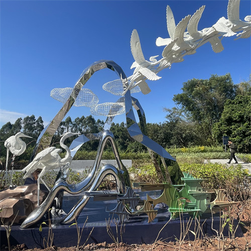Quality Wetland Park Stainless Steel Sculptures Realistic Crane Egret Metal Sculpture for sale