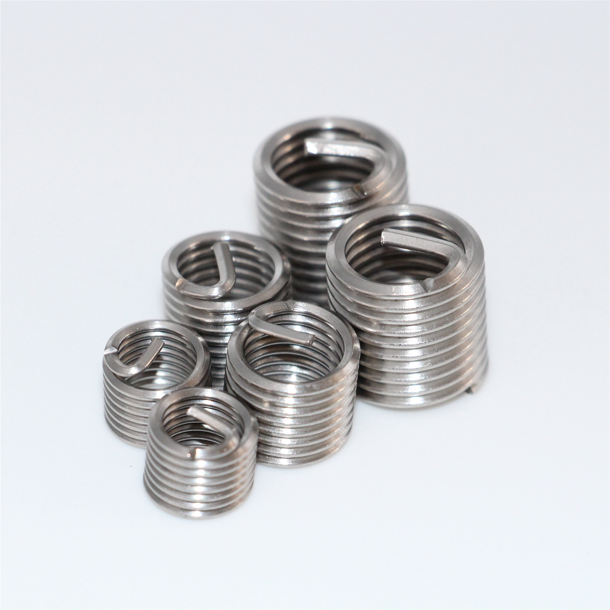ROHS 2.5d Austenitic SS304 Wire Thread Inserts For Machine Parts