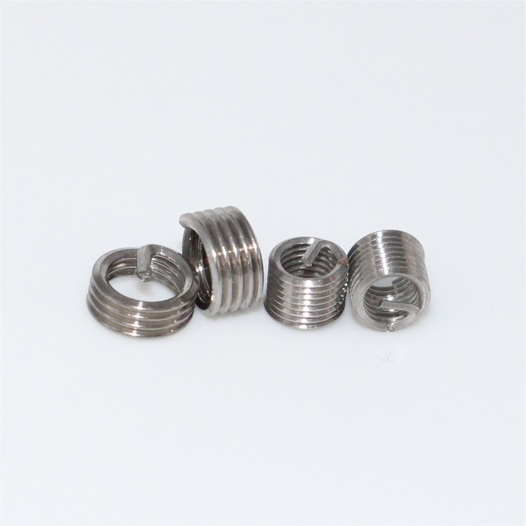 Quality High Tensile Strength Helicoil M30 304 316 SS Threaded Insert for sale