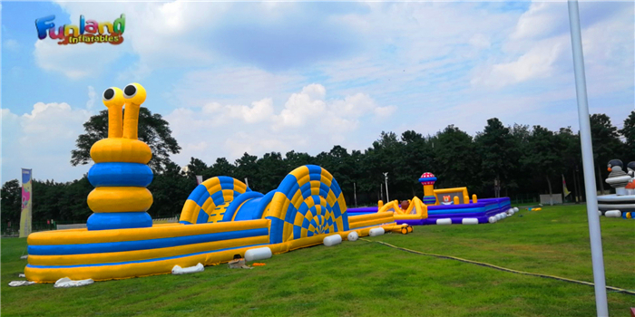 Outdoor Carnival Party 2000 Square Meter Inflatable Fun Land