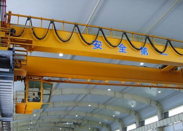 Quality Frequency Inverter Cross Travel Span 30m Workshop Overhead Crane for sale