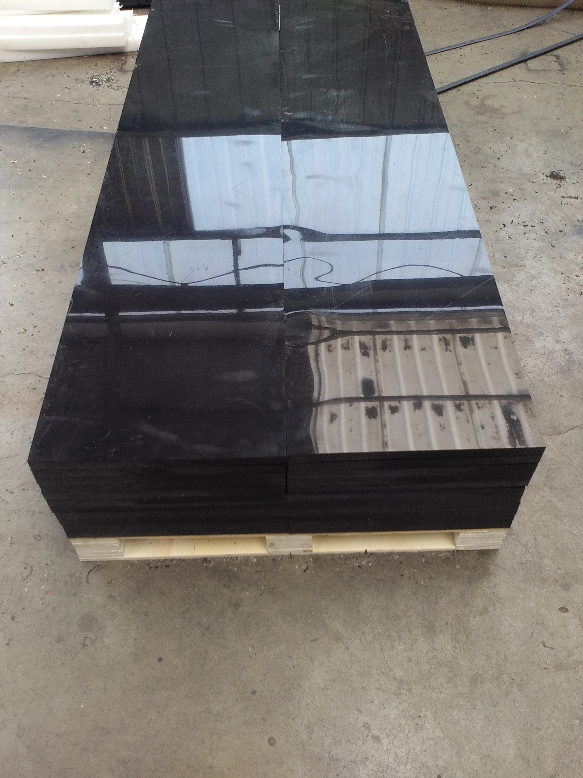 Quality UHMW Plastic lining Sheet UHMWPE Sheet For Coal Bunker / Hopper black color for sale