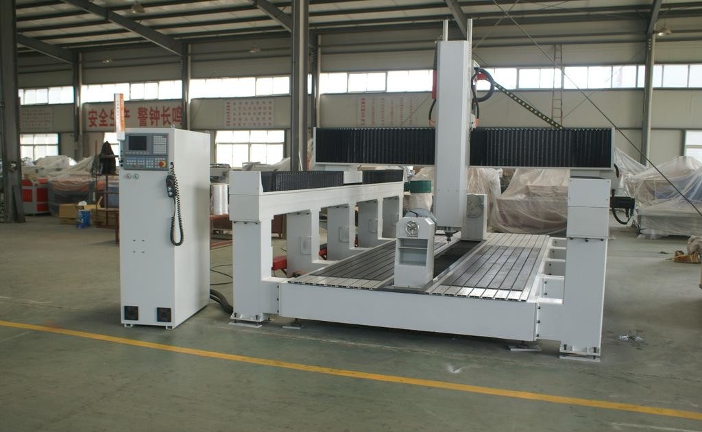 Quality Plywood / PE / Foam 5 Axis CNC Router Machine With Economic 5 Axis Head for sale