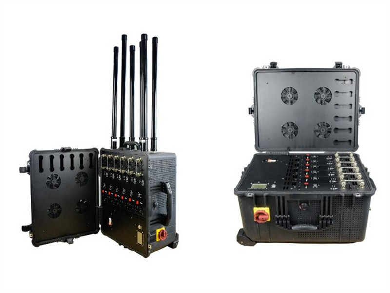 Quality 8 Antennas Drone Signal Jammer / 2.4 Ghz Frequency Jammer With 2 Hours Inner Battery for sale