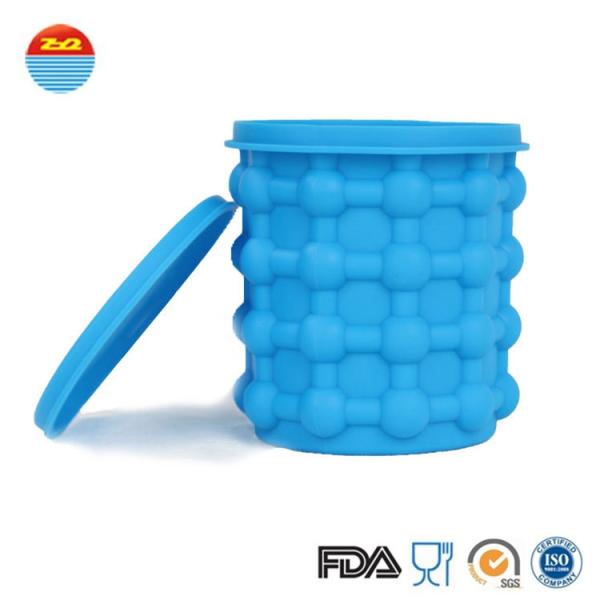 Large Outdoor Standing Capacity Dual-chamber Silicone Ice Trays Molds Genie Bucket Ice Cube Maker with Ice Clip and Lid