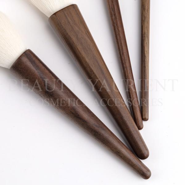 Soft Bristles 4PCS Wood Handle Makeup Brush Set Environment Friendly