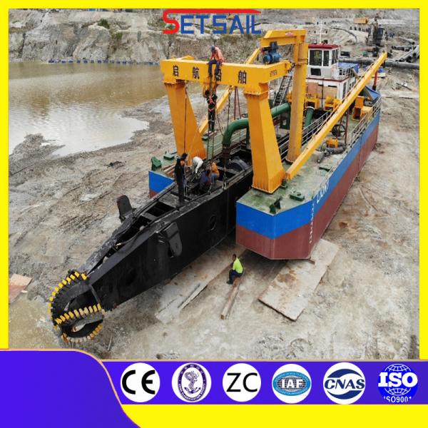 24inch Sand Suction Dredger with High Quality for Sale