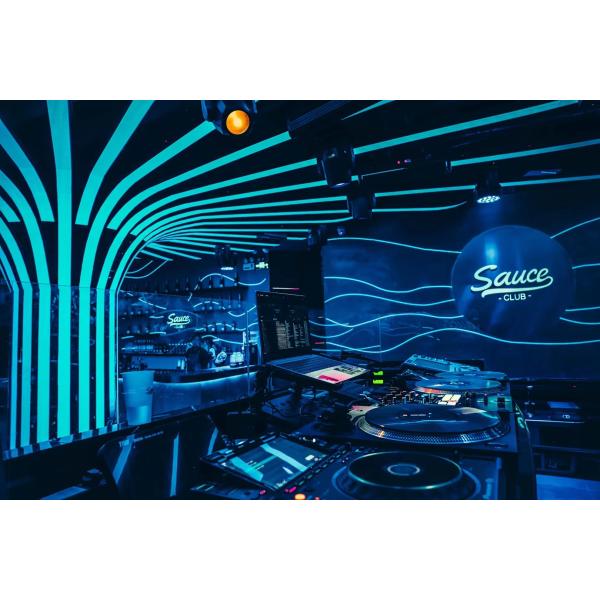 Large Flexible LED Screen Display High Brightness Curved Video Wall Displays