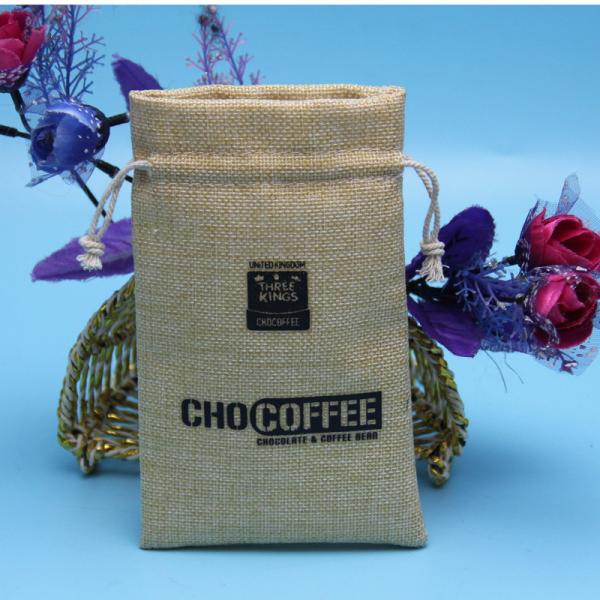 Traditional Printed Jute Drawstring Bag Soft Material For Wedding Favor