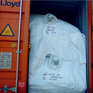 Quality White 500kg Bulk Liquid Shipping Containers UV Treated Flexitank 20ft Container for sale