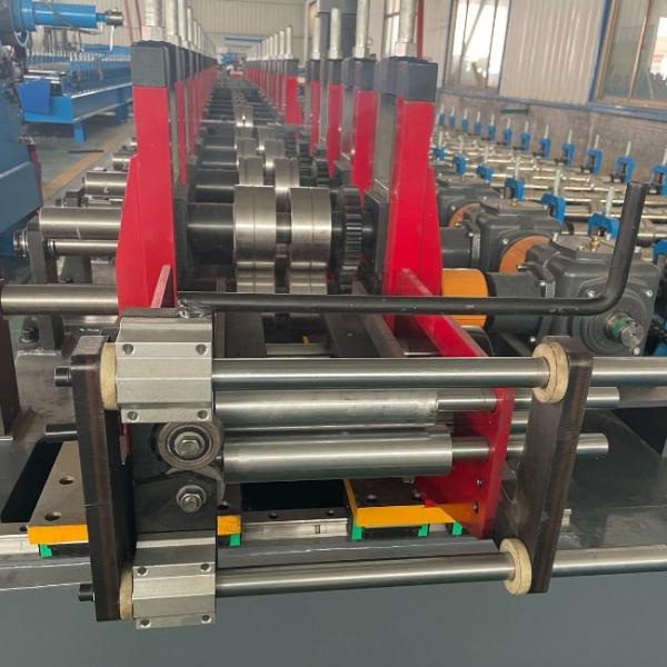 High Speed C&Z Purlin Roll Forming Machine 15kw With Gearbox Transmission Servo Cutter Cr12Mov