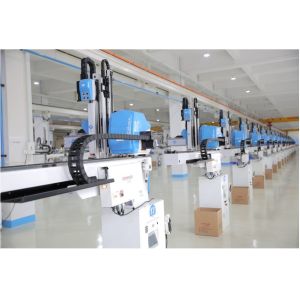 Industrial Single Swing Arm , Injection Moulding Telescopic Robotic Arm