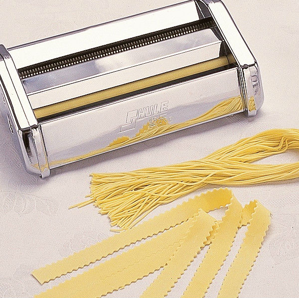 24.5*19.8*15.8CM Italy Pasta Maker Set ISO9001 Manual Operation