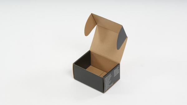 Pure Black Custom Packaging Rigid Boxes Bulk Matt Varnish