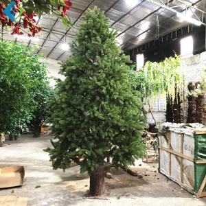 Quality Courtyard Decoration Artificial Pine Trees , Evergreen Artificial Christmas Trees for sale