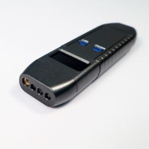 The car is equipped with GPS locator. How to find out the GPS detector and the