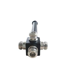 698-2700MHz Round Outline 4 Way 300W Reactive Power Splitter