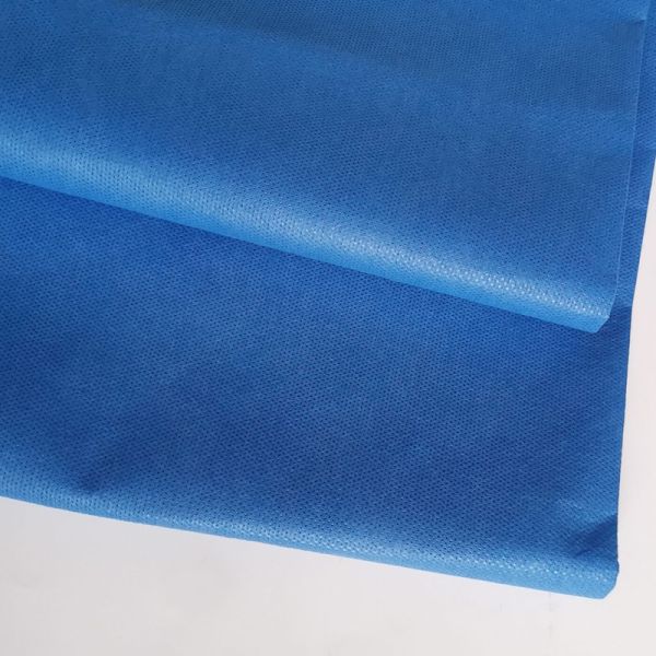 SSPP Nonwoven Fabric Roll 1.6M 2.4M For Coverall And Gowns