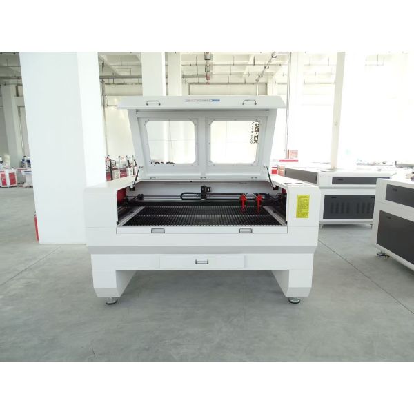 150W Double Head CO2 Laser Cutting And Engraving Machine Durable For Acrylic MDF Glass With 3D Feature For Retail Industries