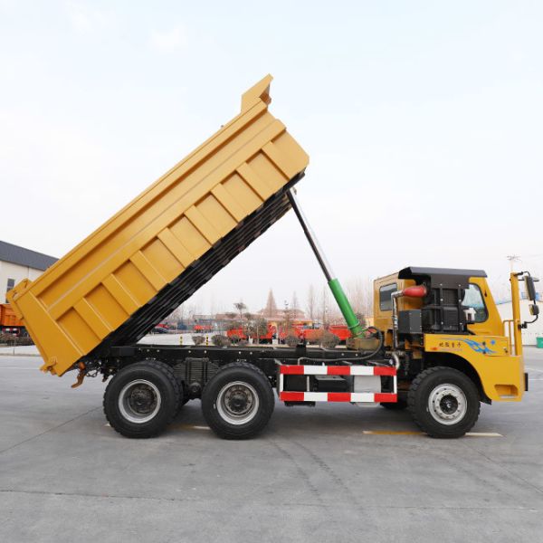 Compact Underground Dump Truck 35Tons Mining Transport Vehicles UQ-35Q