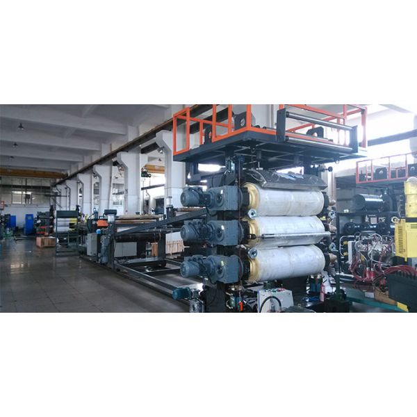 Three Layer PC ABS Plastic Sheet Extrusion Machine For Making Baggage Luggage Case
