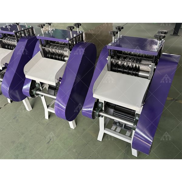 Waste Cooper Cable Wire Stripper Machine Electric Cable Scrap Wire Stripping Machine