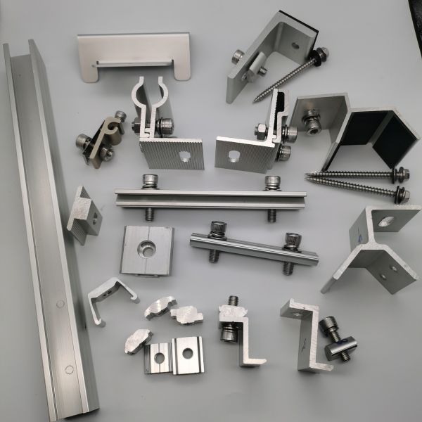 Aluminium Solar Panel Rail Clamps With Nut For Roof Carport Ground Brackets