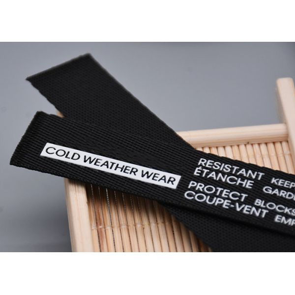 Garments Use Polyester Webbing Straps Printed With White Silicone Logo
