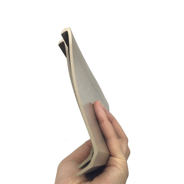 Customer's Request PVC Flexible Flooring Wall Base and Cove Former with Capping Strip