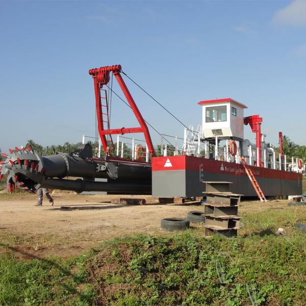 550m3 Small Dredging Boat For Water Cleaning And Dredging Csd Dredger