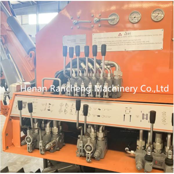 Automatic Integrated Hydraulic DTH Blast Hole Drilling Rig For Yuchai YC6J220 162 KW