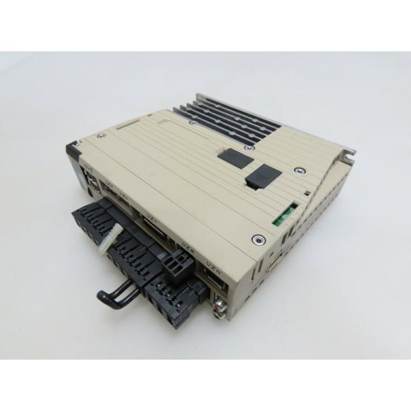 SGDV-R90A11A Yaskawa Three phase AC output logic control servopack