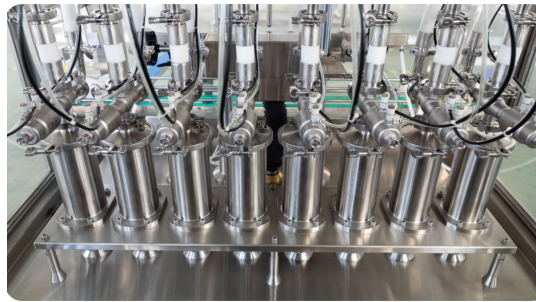 50 Bpm Pesticide Filling Machine 50-1000mL 8 Nozzles Packing Machine