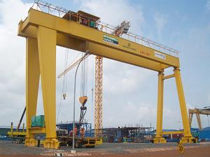 Quality 42M Span Trussed Type Gantry Crane 75ton Capacity In Shipyard for sale