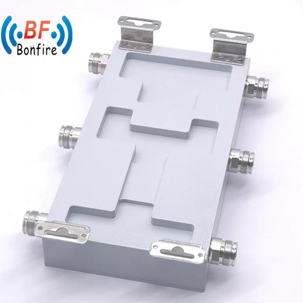 Indoor/Outdoor IP65 Wide Band 698-3800MHz 3 in 3 out RF Hybrid Coupler Combiner 4310-F