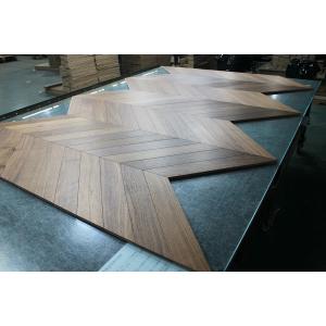 Natural Walnut Engineered Wood Chevron Flooring Brushed UV Lacquer