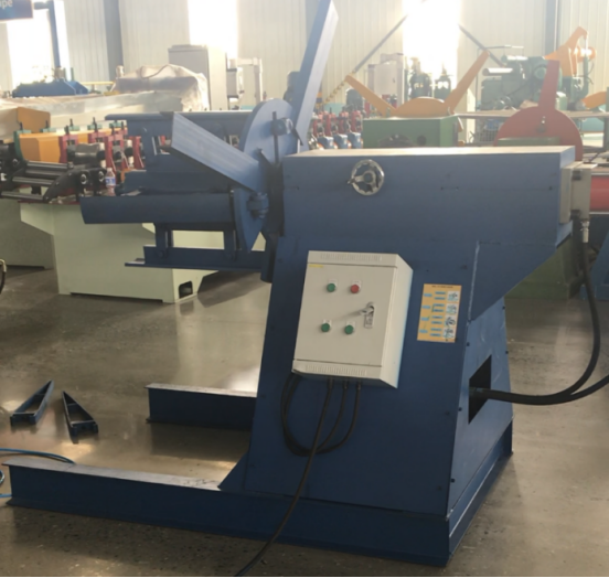 Intelligent Operating System And Seamless Size Adjustment Automatic CZ Purlin Roll Forming Machine