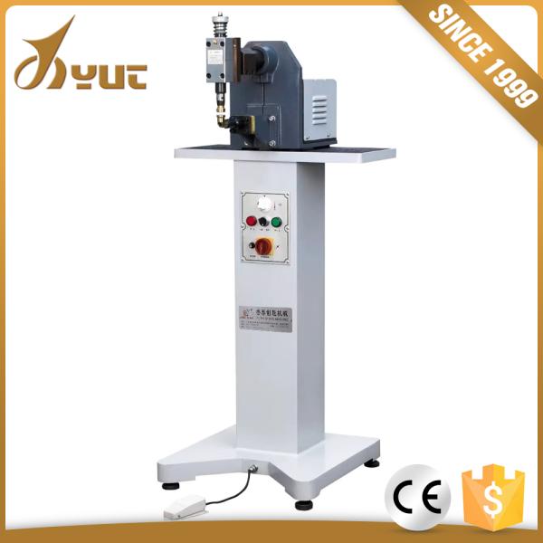 YUTAI Shoes Heel Upper Hammer Flattening Pounding Machine Production 1000-1200pairs/8 hours Machine Dimensions 590*490*1380MM