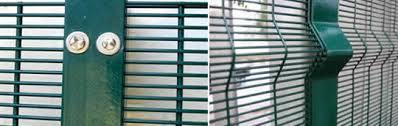 V bend 358 Wire Fence Panels Galvanized Anti Climb Metal 358 Security Wire Mesh Fence