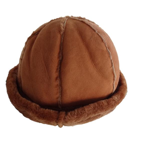 Outdoor Lamb Custom Sheepskin Beanie Hat With Customized Plain Dyed Pattern