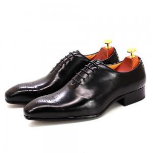 Quality Retro Vintage Mens Leather Dress Shoes , Men Leather Lace Up Brogue Shoes for sale