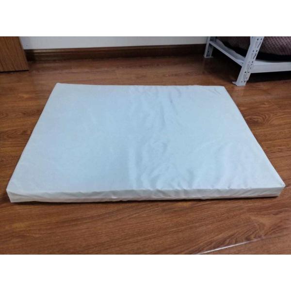 4.8kg Cooling Memory Foam Dog Bed 44in Machine Washable Pet Bed