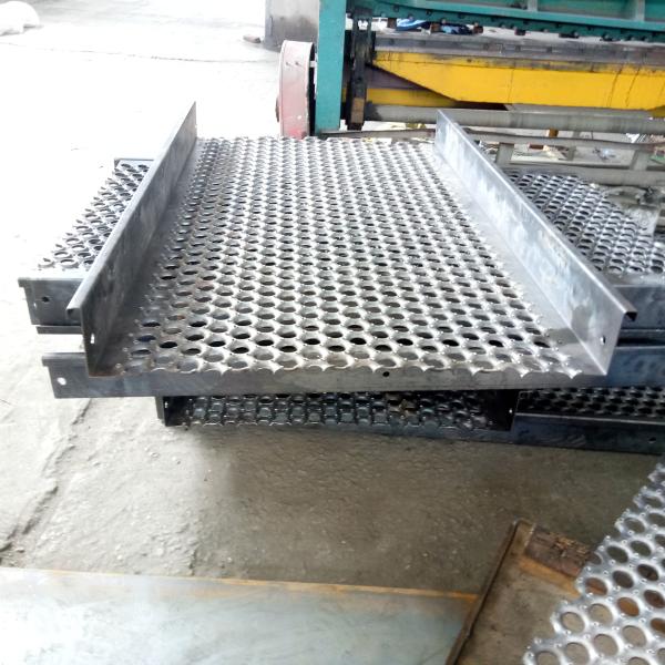Hot Dip Galvanized Grip Strut Safety Grating Walkway Channels 5" Depth