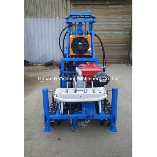 Rubber Crawler Mounted Portable Water Well Drilling Machine 150m Depth 50mm Drill Dia